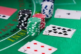Pengingat anggaran deposit untuk pengguna dewasa
